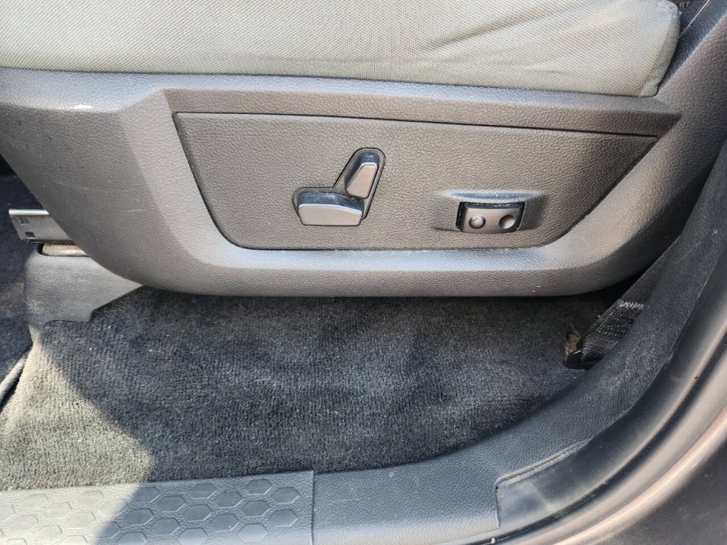 2017 RAM 1500 Image 11