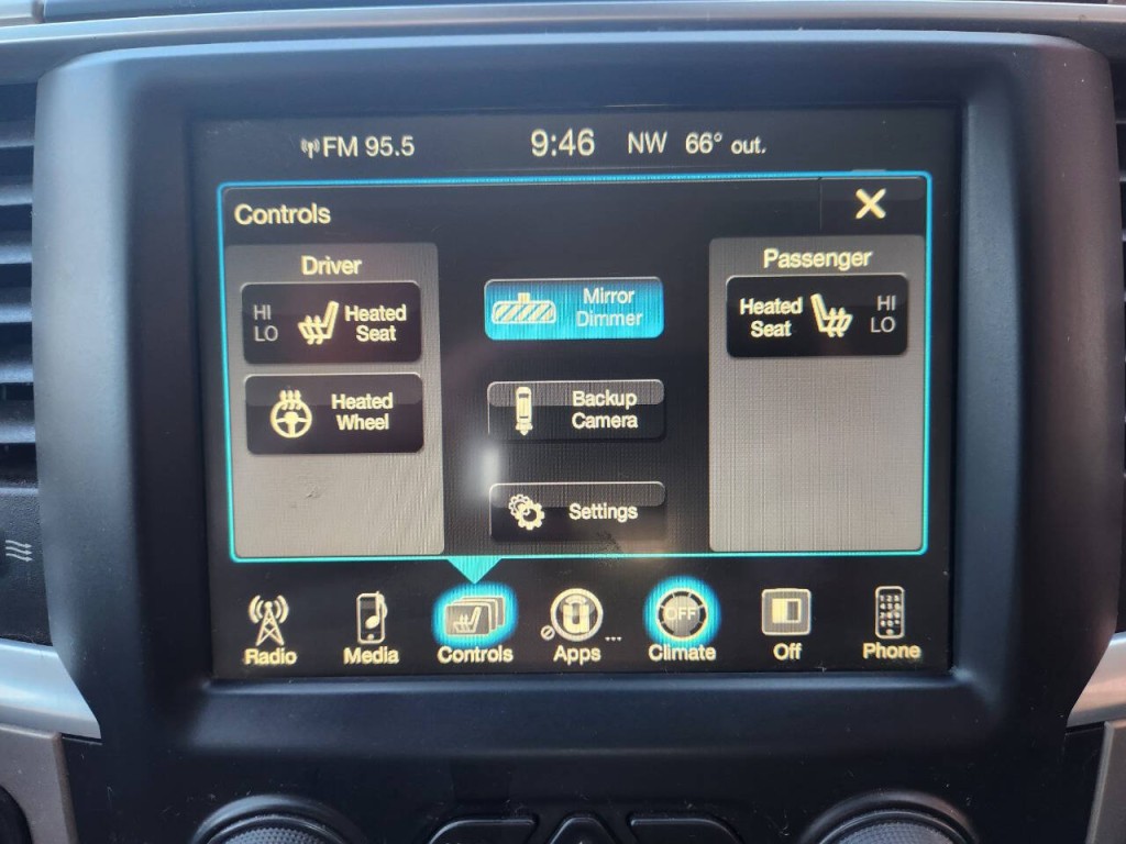 2017 RAM 1500 Image 17