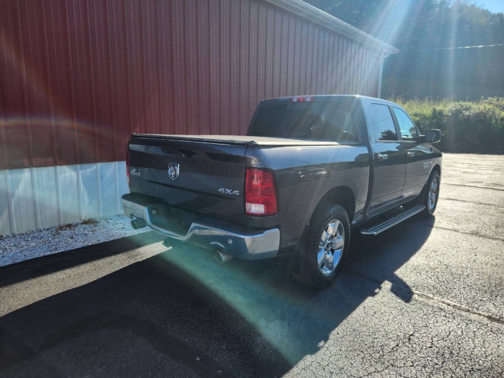 2017 RAM 1500 Image 23