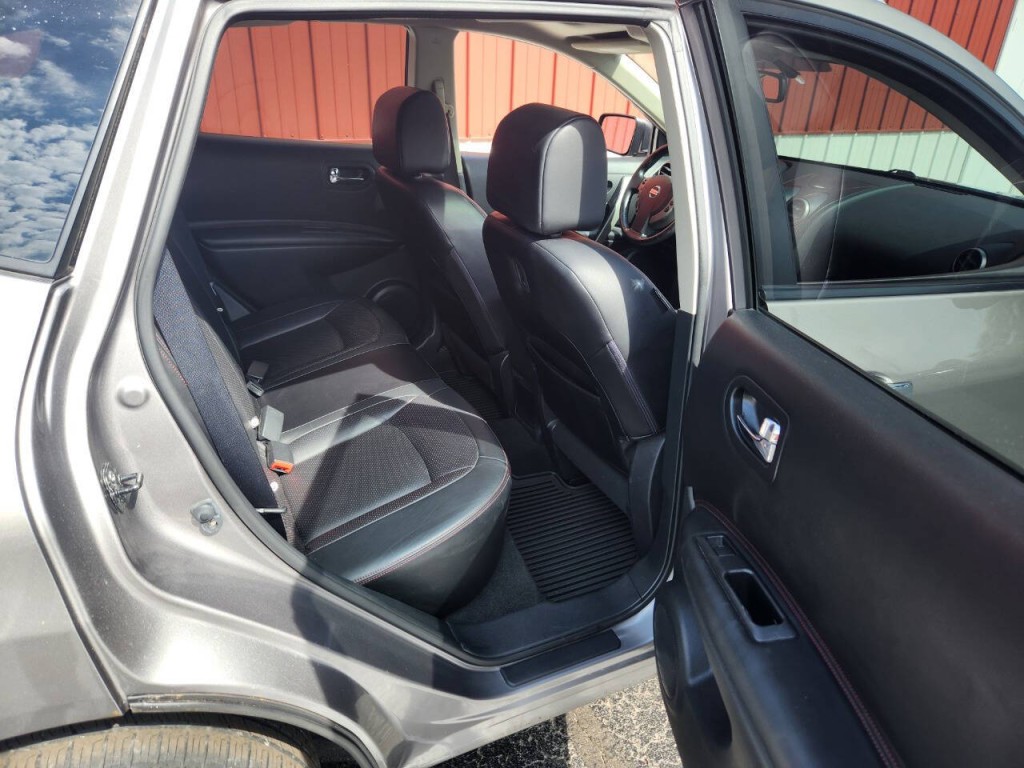 2012 Nissan Rogue Image 10