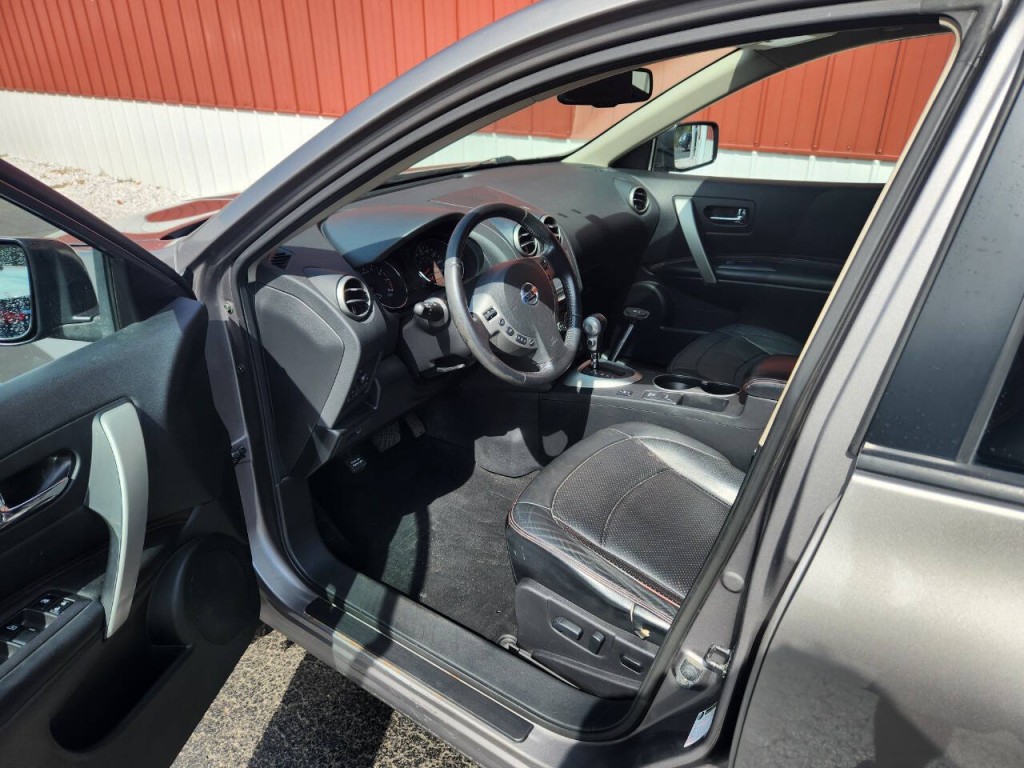 2012 Nissan Rogue Image 24