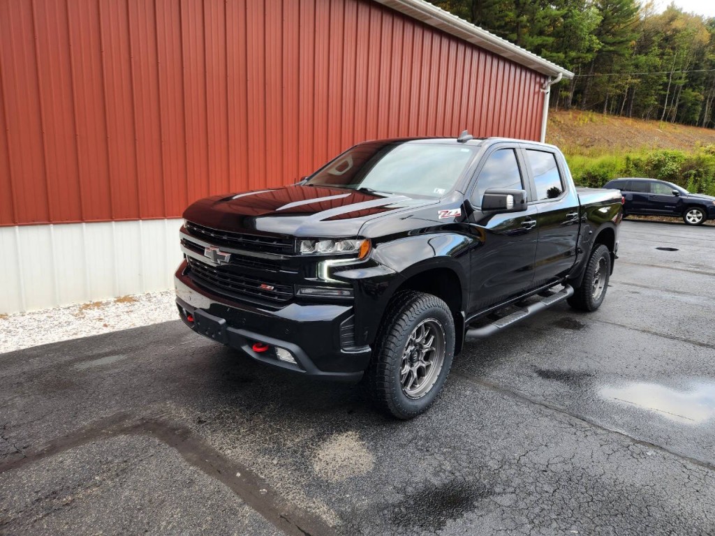 2022 Chevrolet Silverado 1500 Image 2