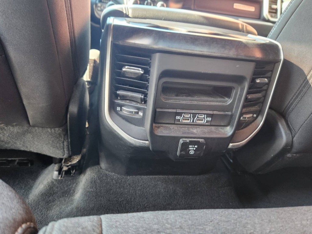 2022 RAM 1500 Image 11