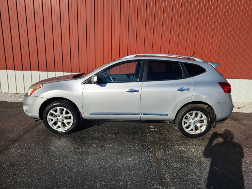 2012 Nissan Rogue Image 2
