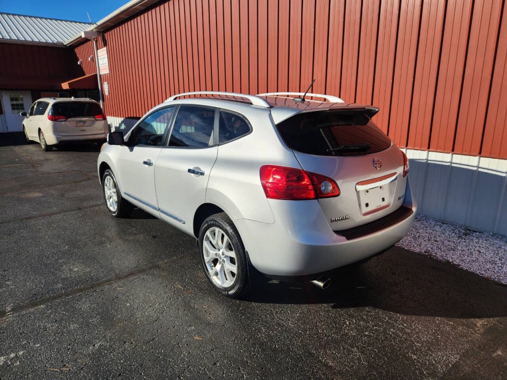 2012 Nissan Rogue Image 3