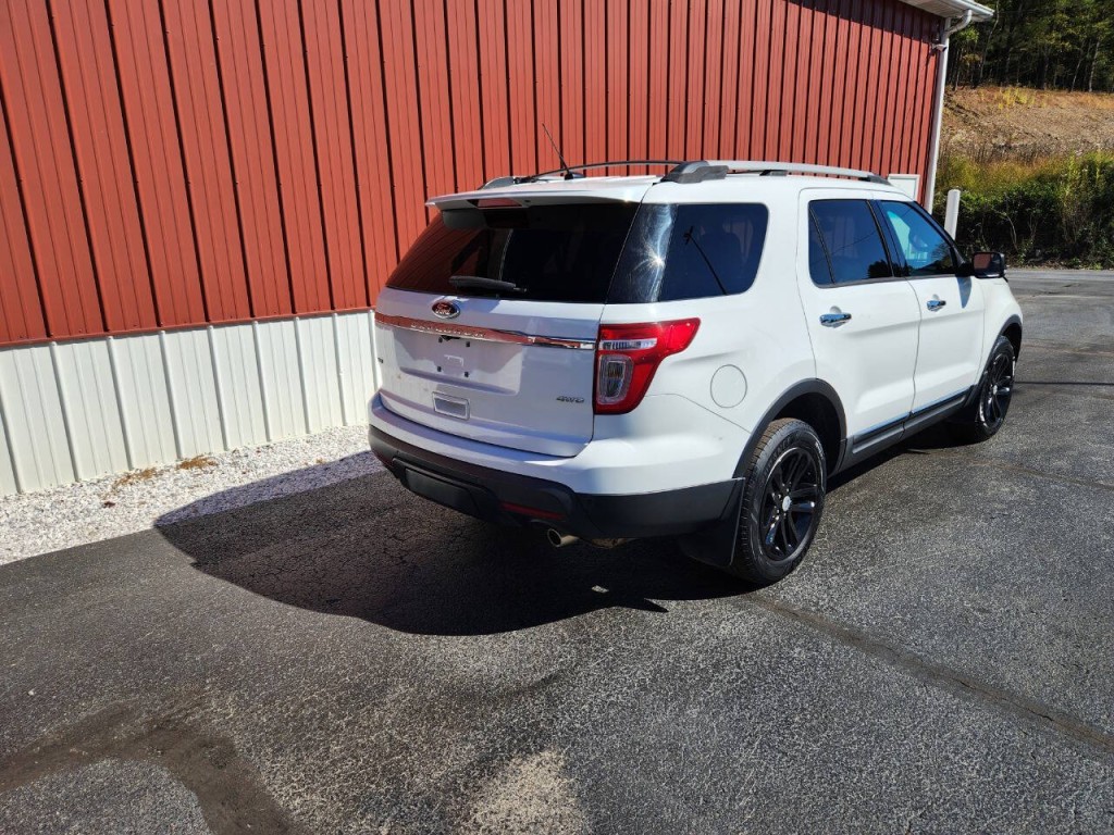 2015 Ford Explorer Image 6