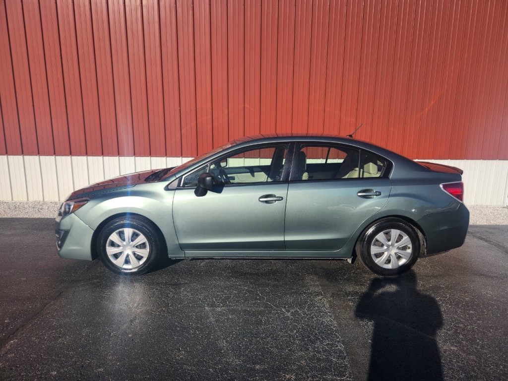 2016 Subaru Impreza Image 2