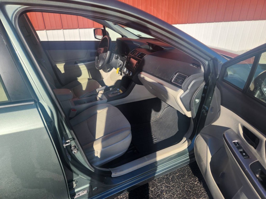 2016 Subaru Impreza Image 11
