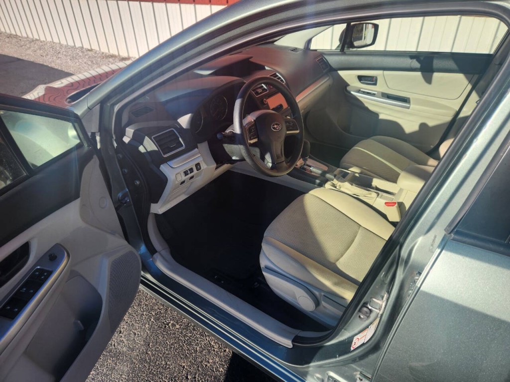 2016 Subaru Impreza Image 12