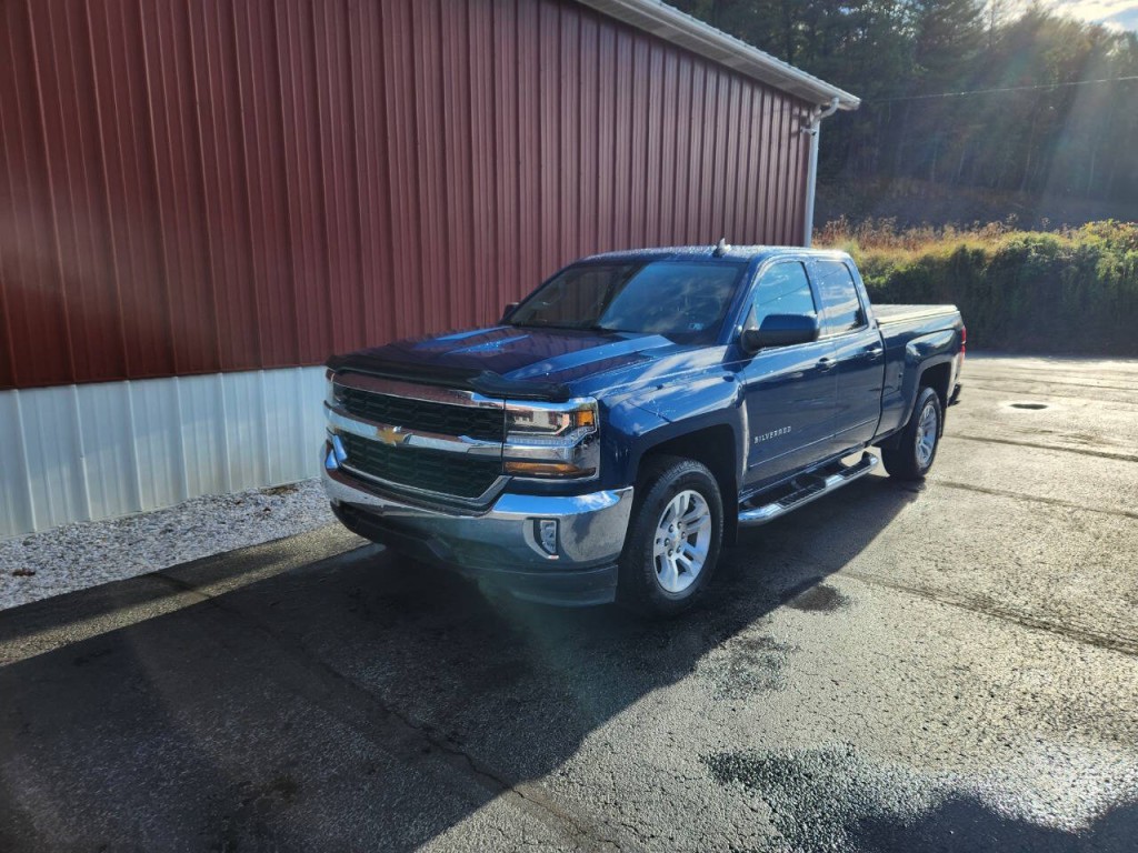 2018 Chevrolet Silverado 1500 Image 2