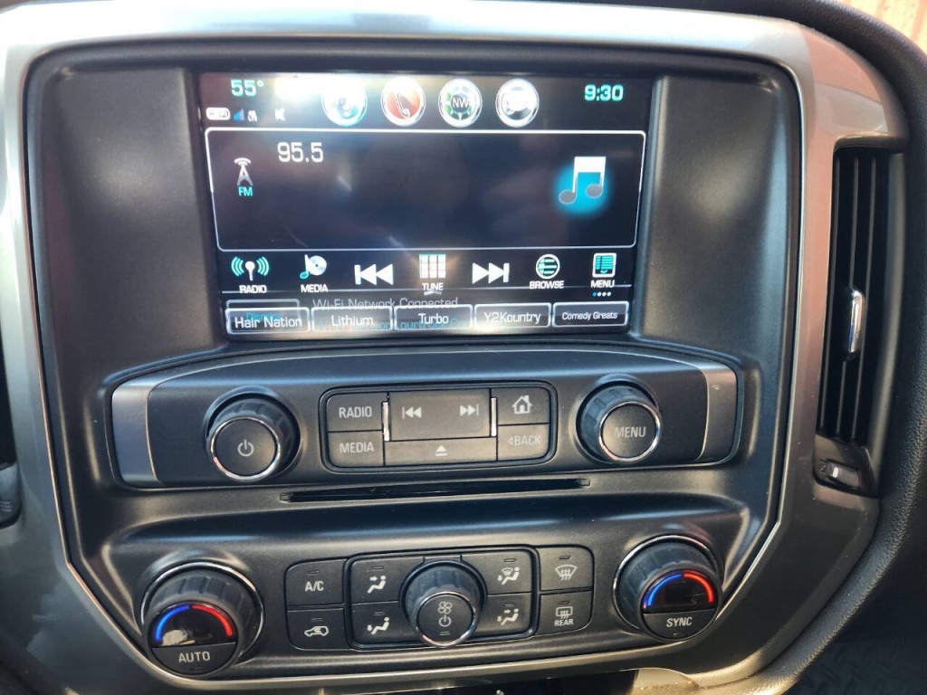 2018 Chevrolet Silverado 1500 Image 19