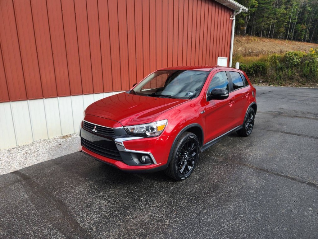 2017 Mitsubishi Outlander Image 4