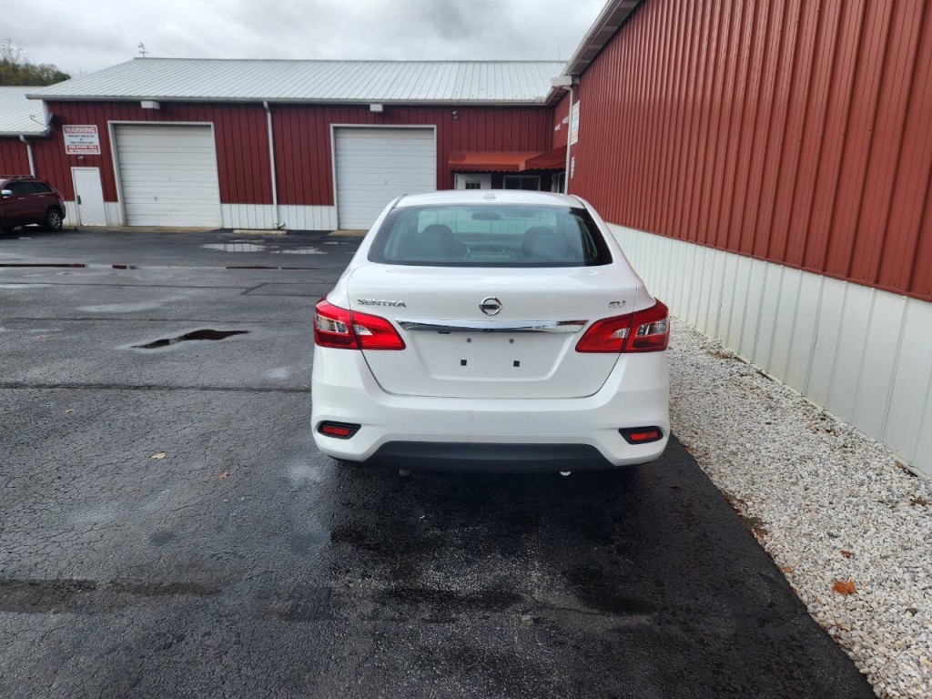 2018 Nissan Sentra Image 5