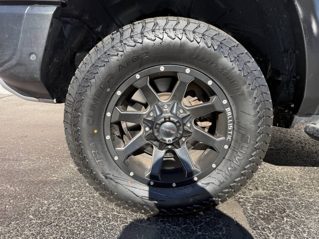 2021 RAM 1500 Image 6