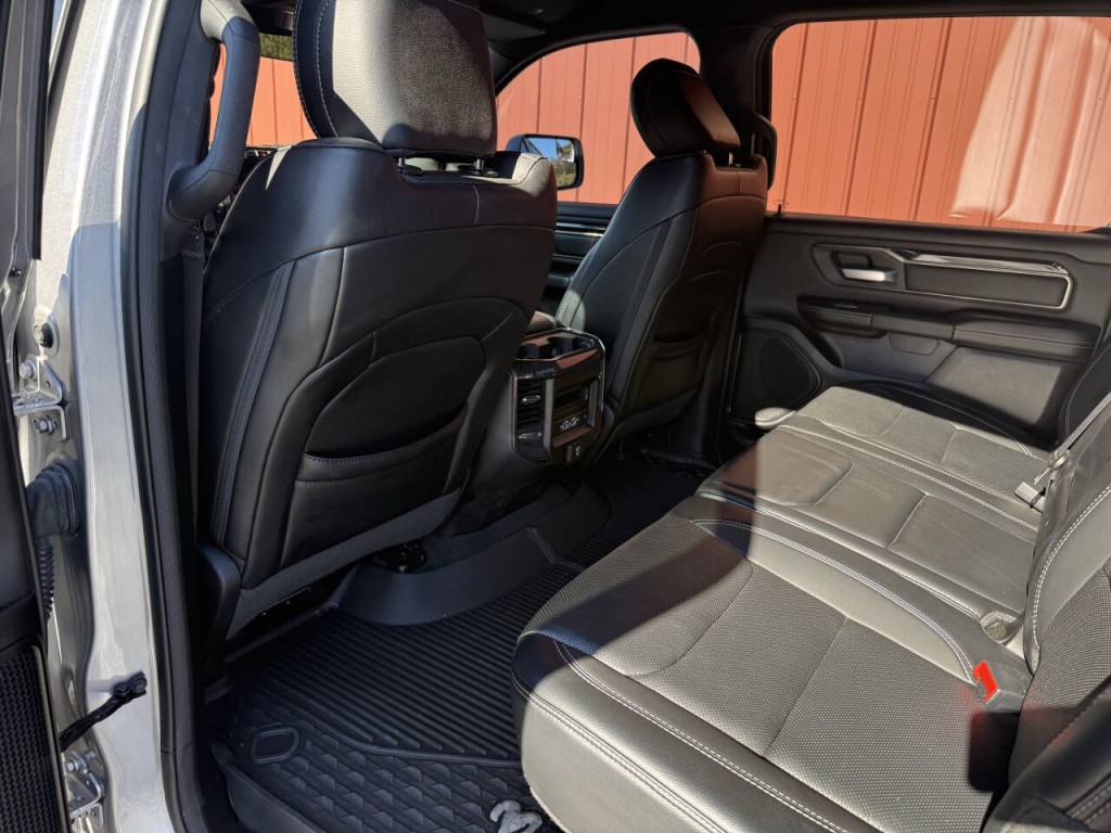 2021 RAM 1500 Image 9