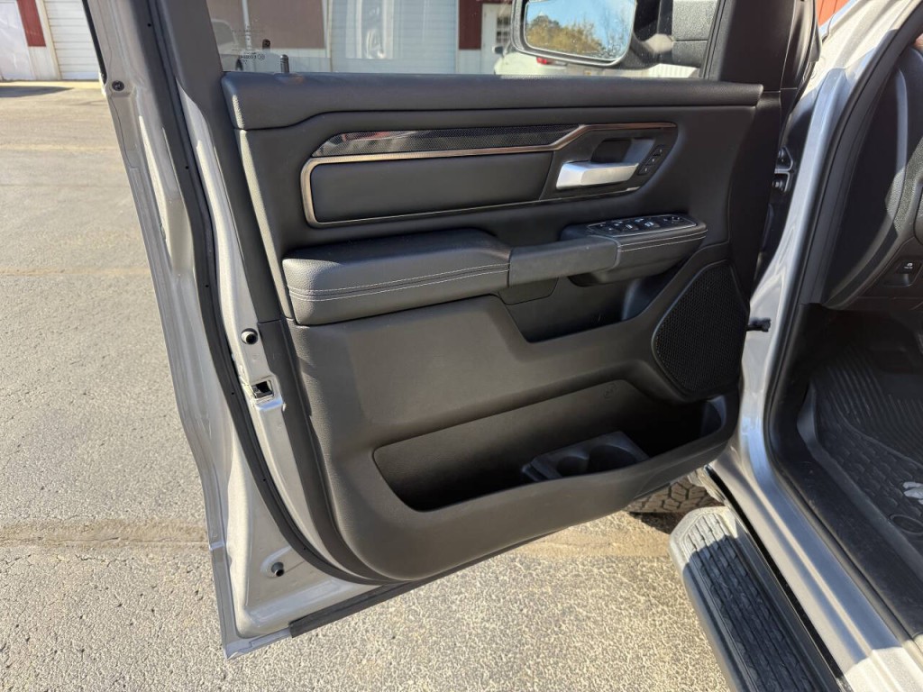 2021 RAM 1500 Image 11
