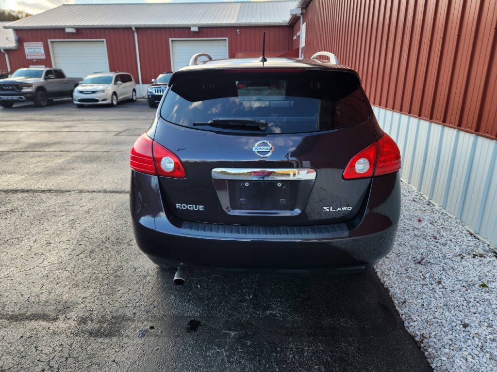 2013 Nissan Rogue Image 9