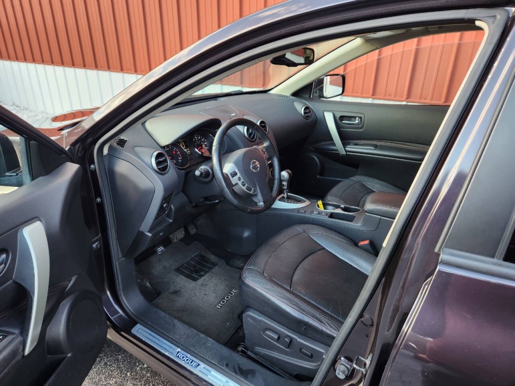 2013 Nissan Rogue Image 12