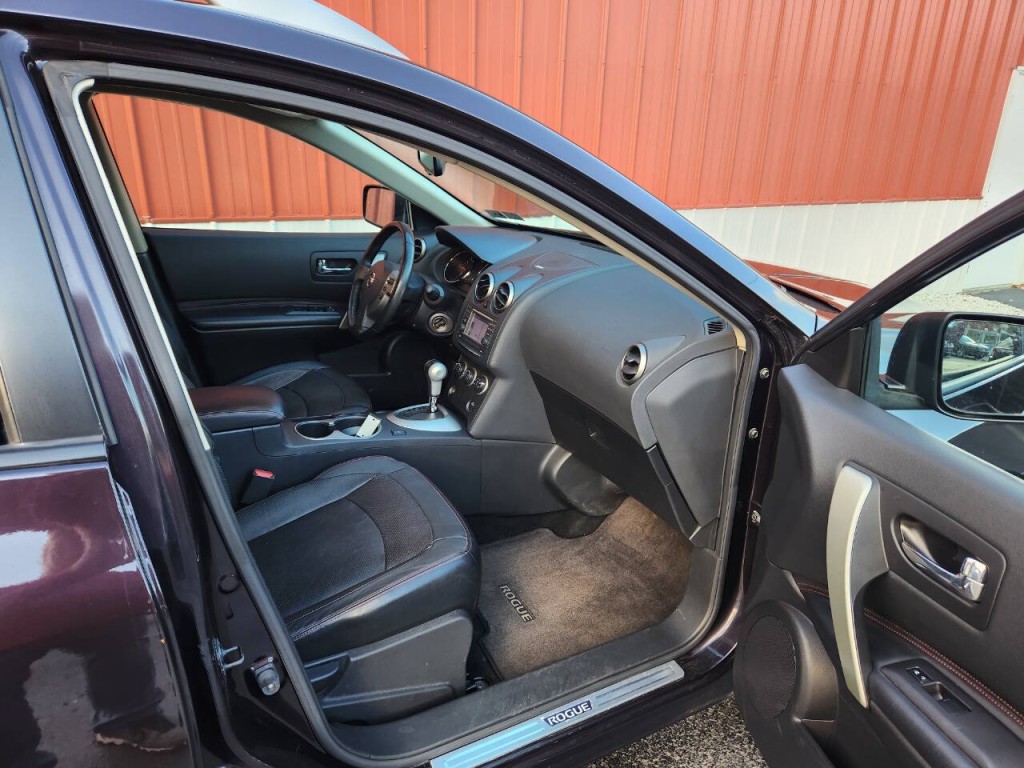 2013 Nissan Rogue Image 14
