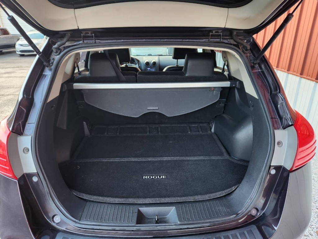 2013 Nissan Rogue Image 16