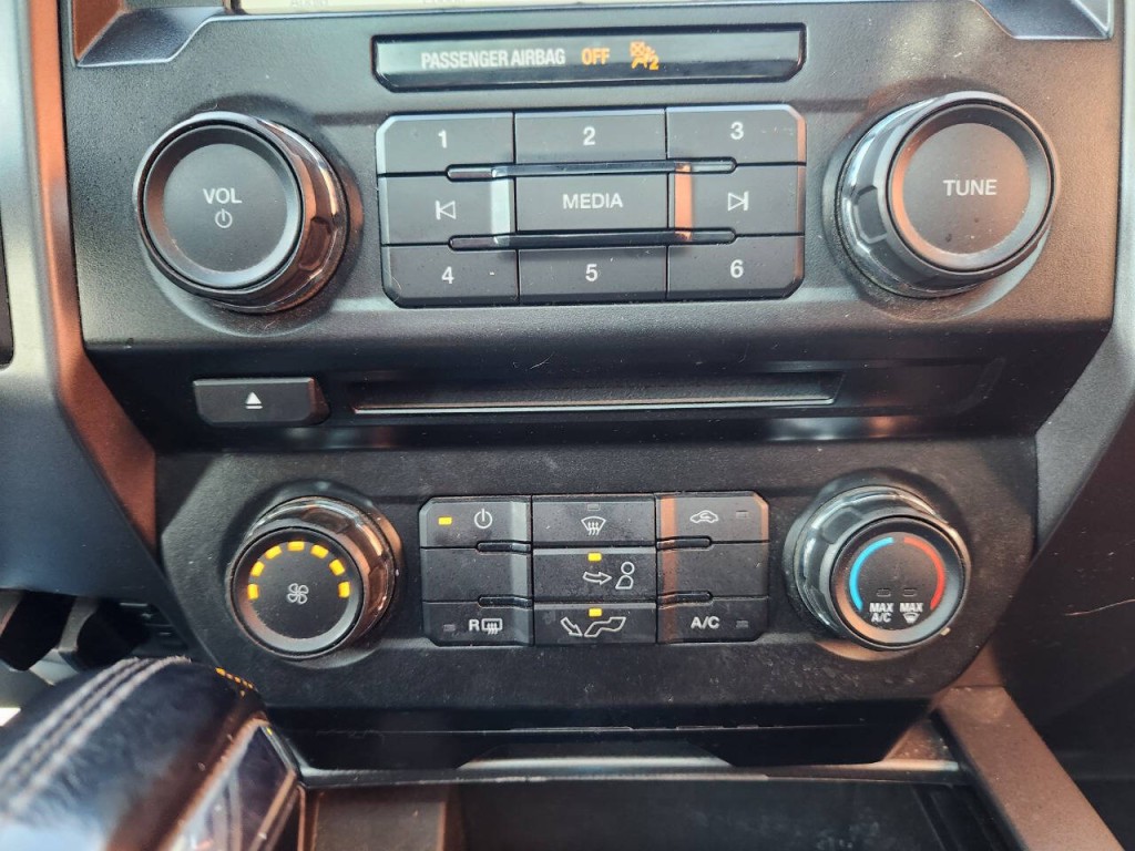 2017 Ford F-150 Image 23