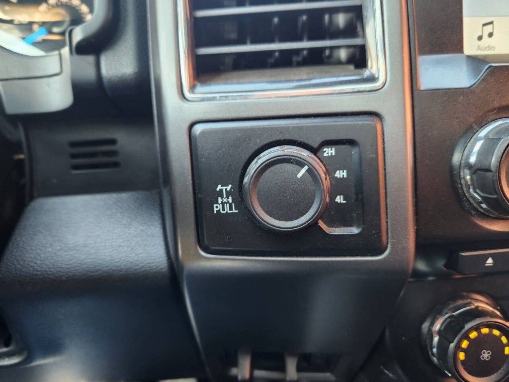 2017 Ford F-150 Image 28