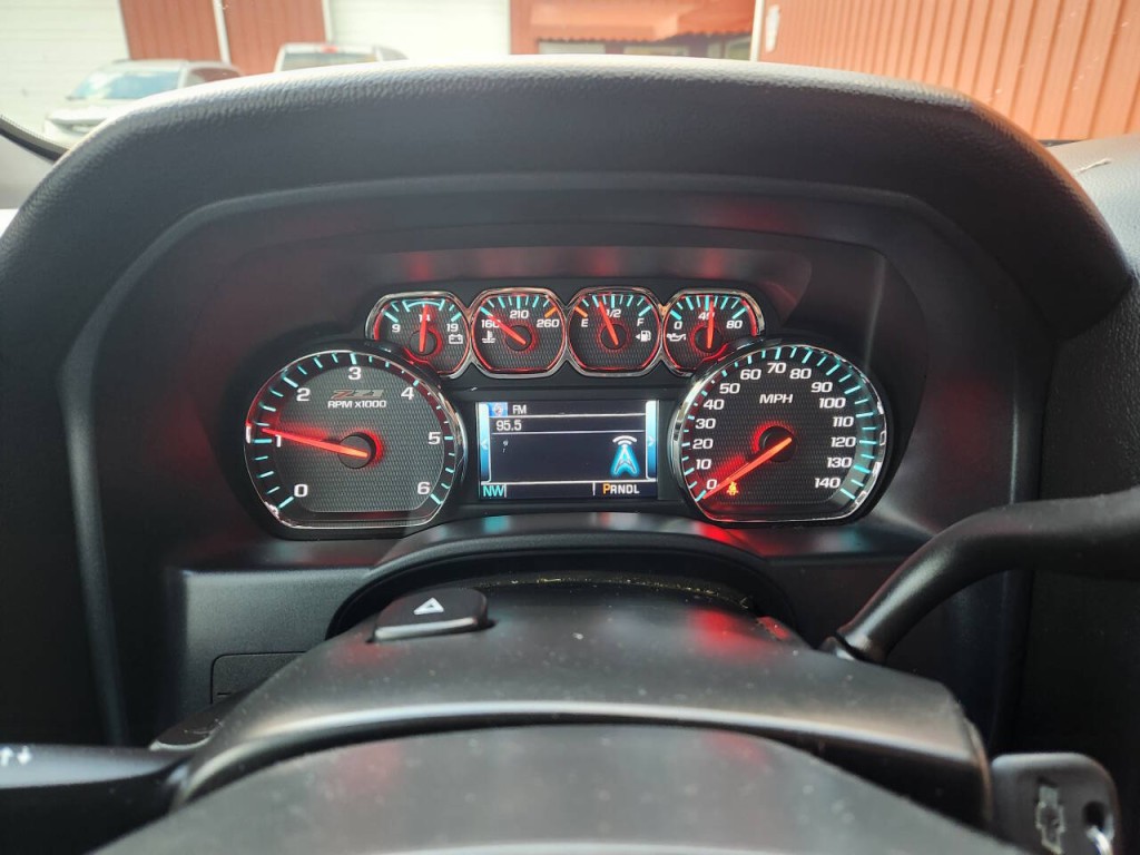 2018 Chevrolet Silverado 1500 Image 12