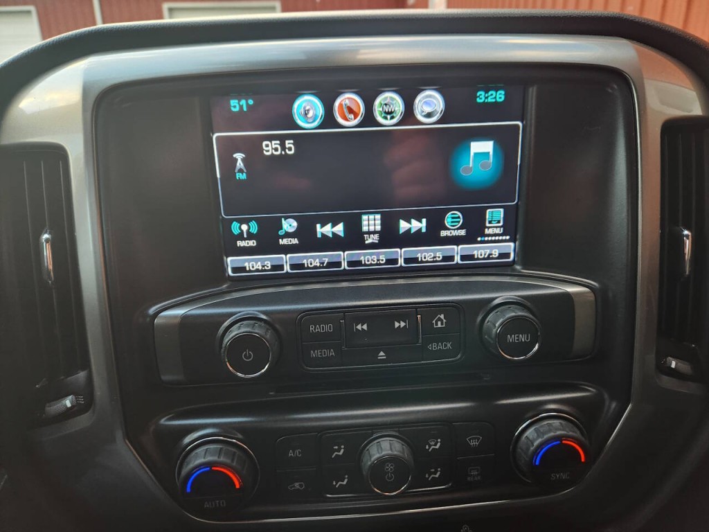 2018 Chevrolet Silverado 1500 Image 16