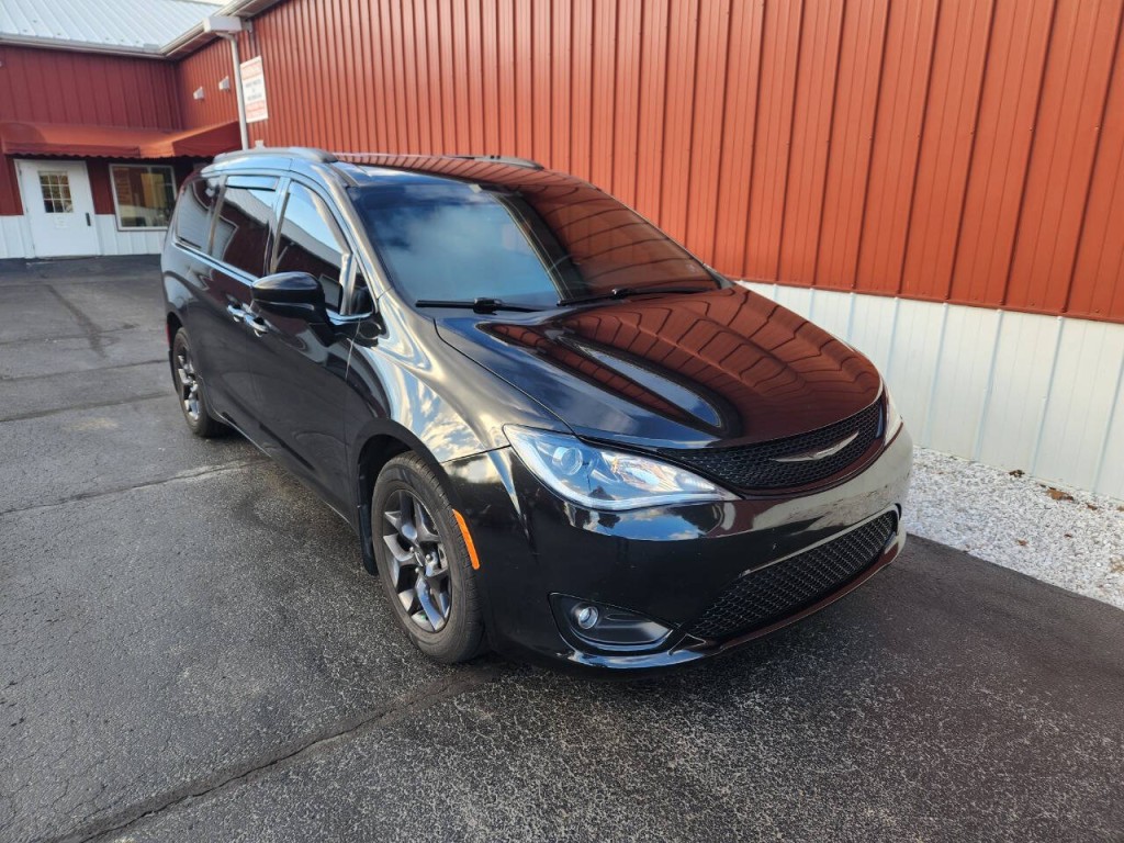 2020 Chrysler Pacifica Image 10