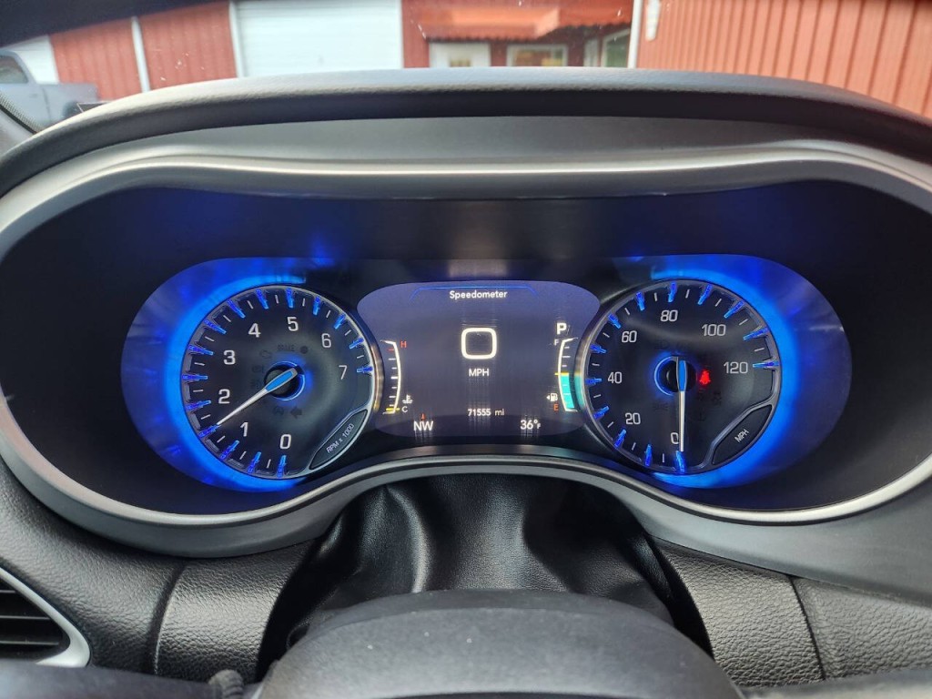 2020 Chrysler Pacifica Image 16