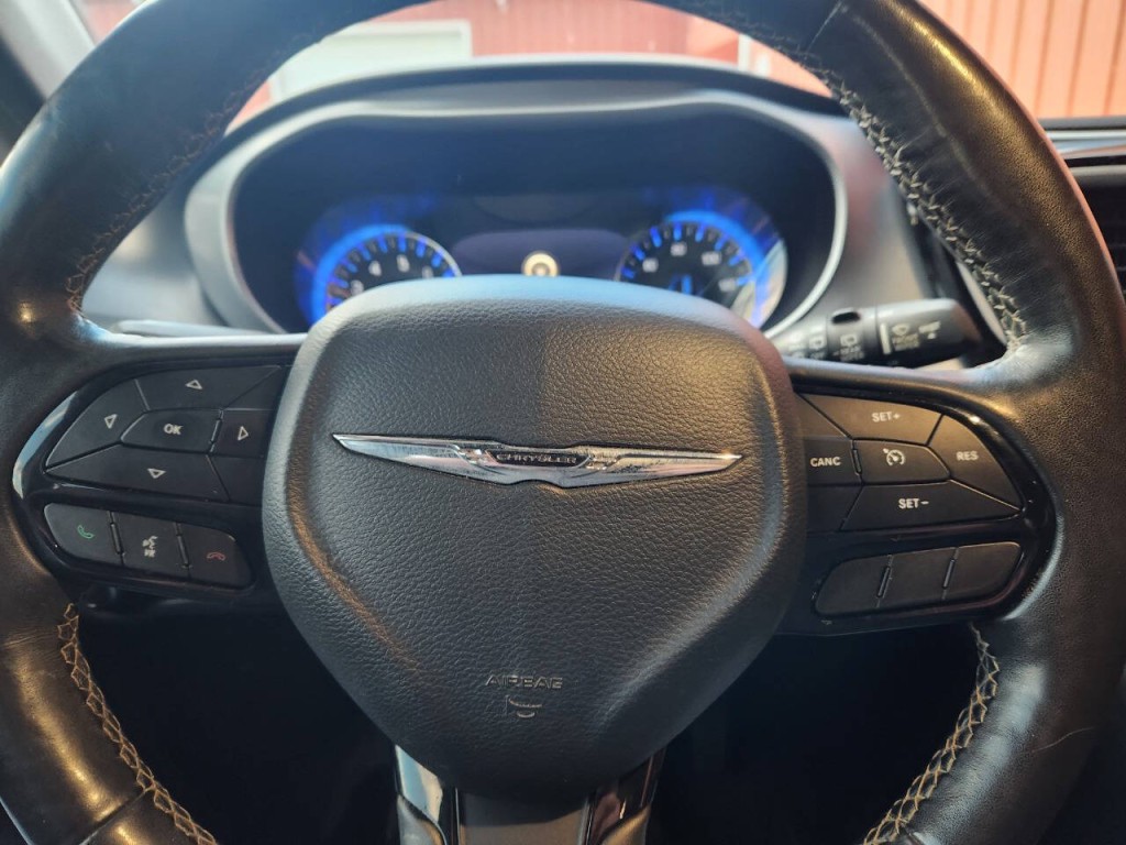 2020 Chrysler Pacifica Image 18