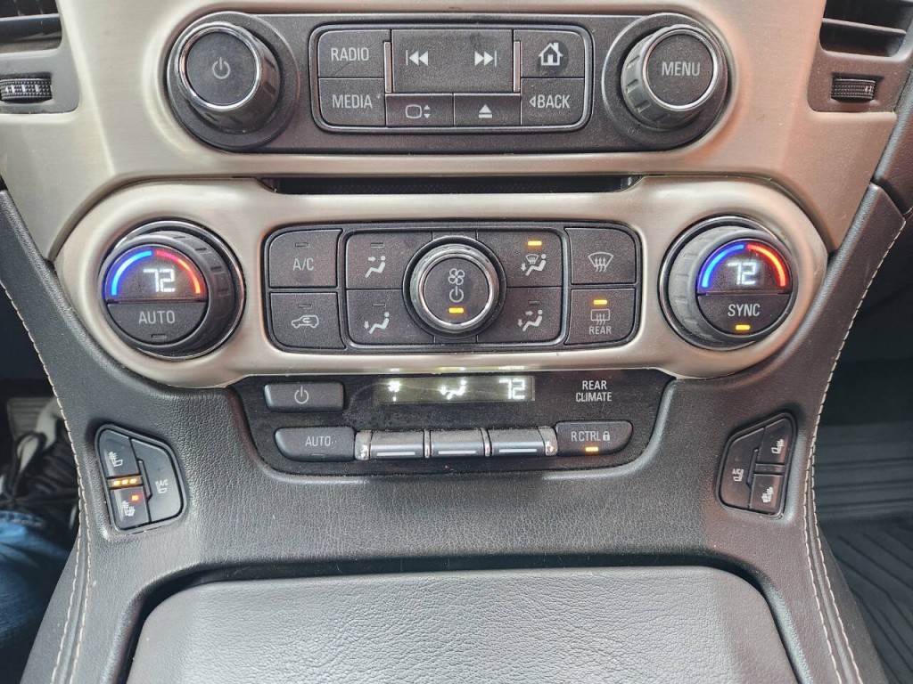 2016 GMC Yukon Image 9