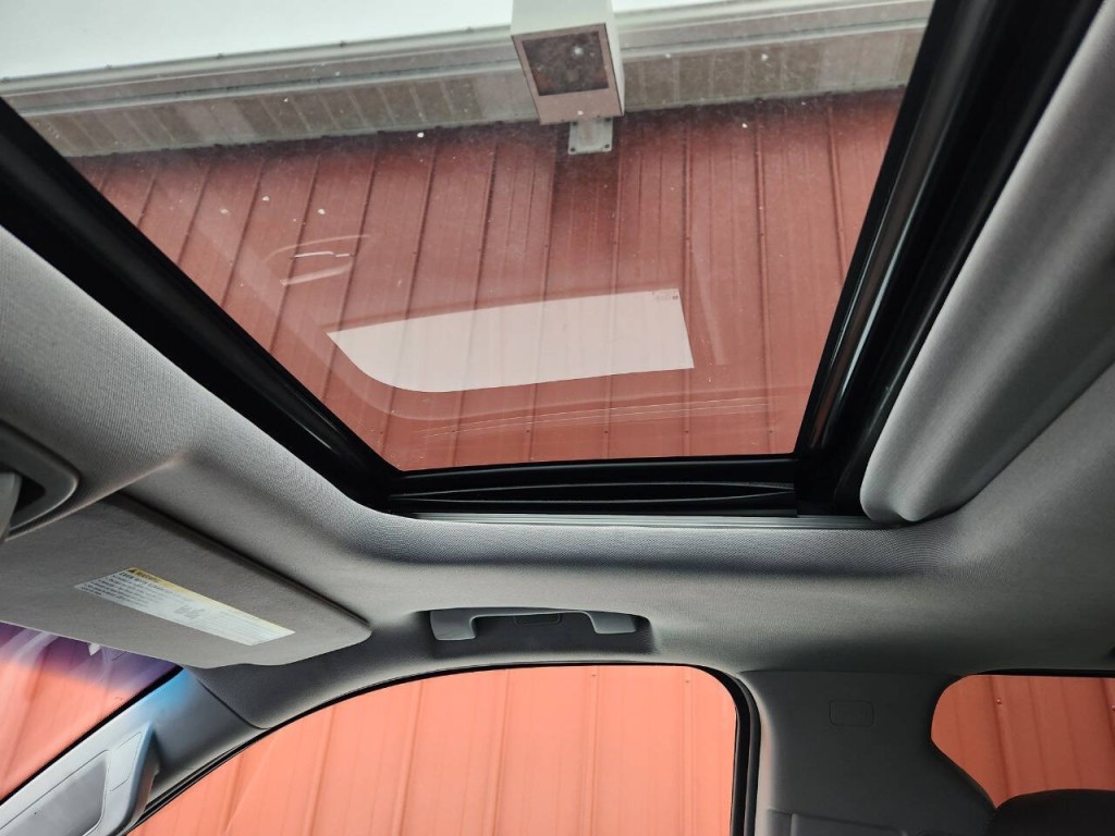 2016 GMC Yukon Image 12