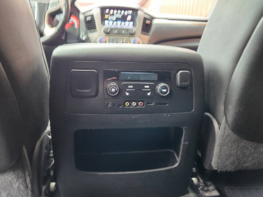 2016 GMC Yukon Image 21
