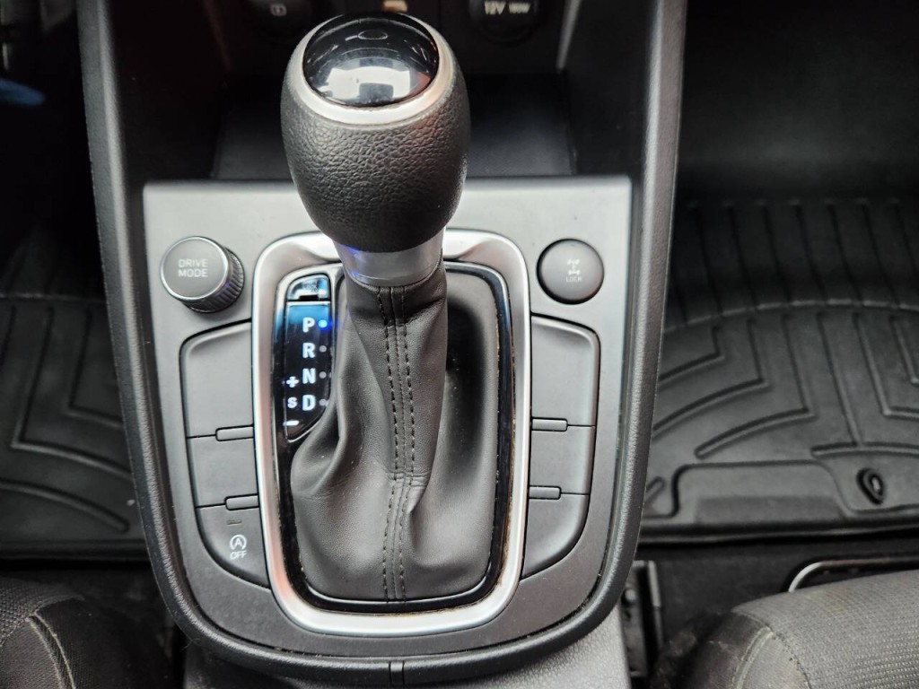 2023 Hyundai Kona Image 16