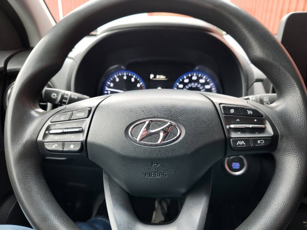 2023 Hyundai Kona Image 17