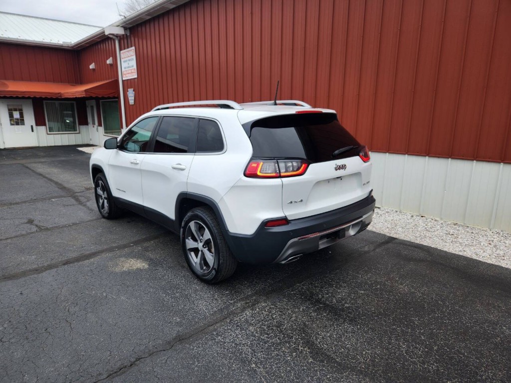 2019 Jeep Cherokee Image 4