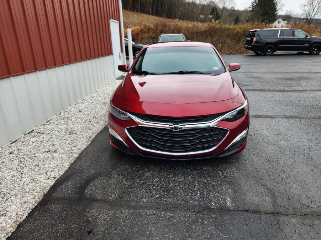 2021 Chevrolet Malibu Image 5