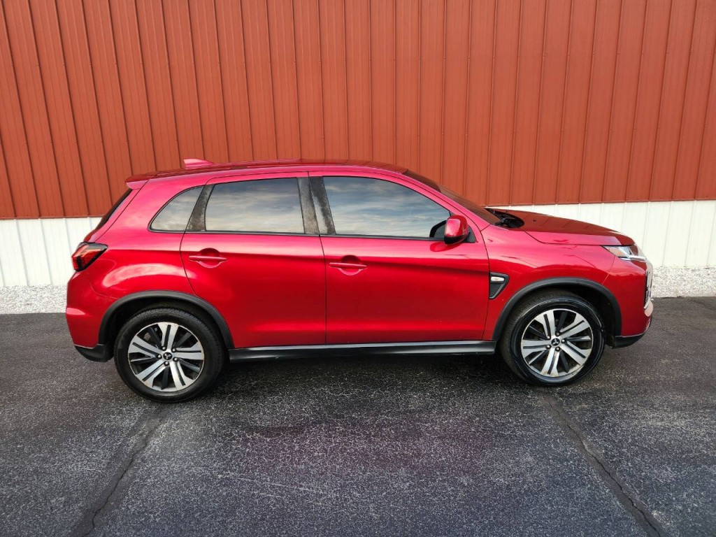 2021 Mitsubishi Outlander Image 7