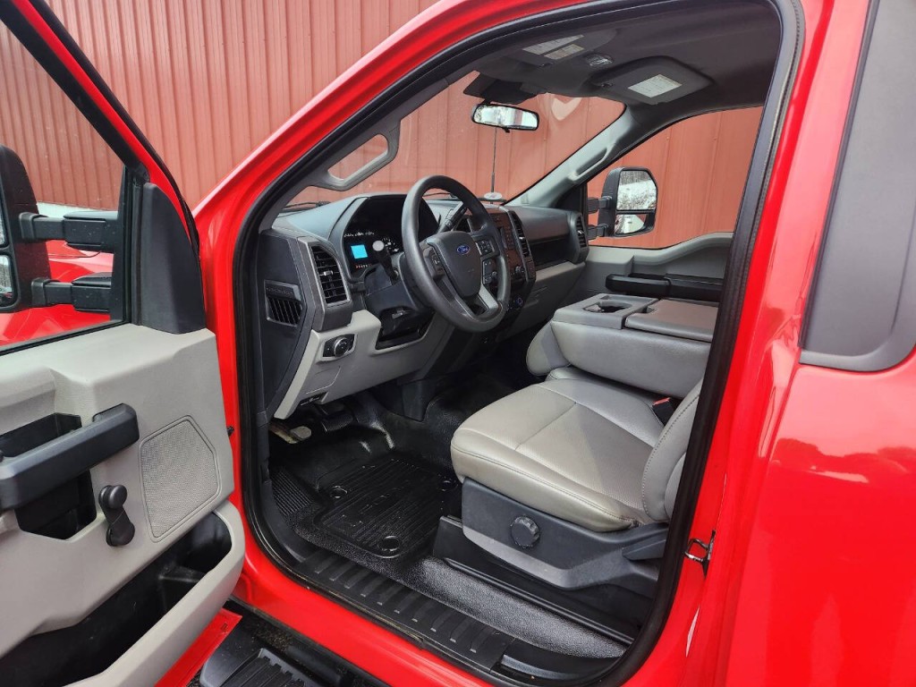 2022 Ford F-250 Image 11