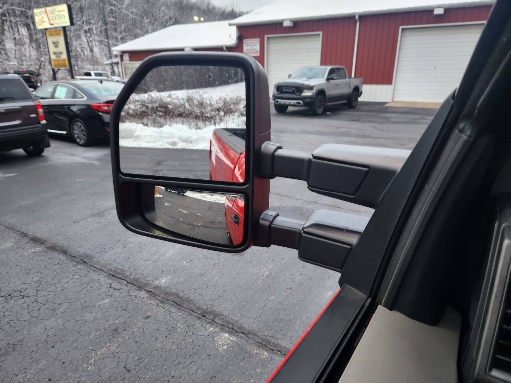 2022 Ford F-250 Image 21