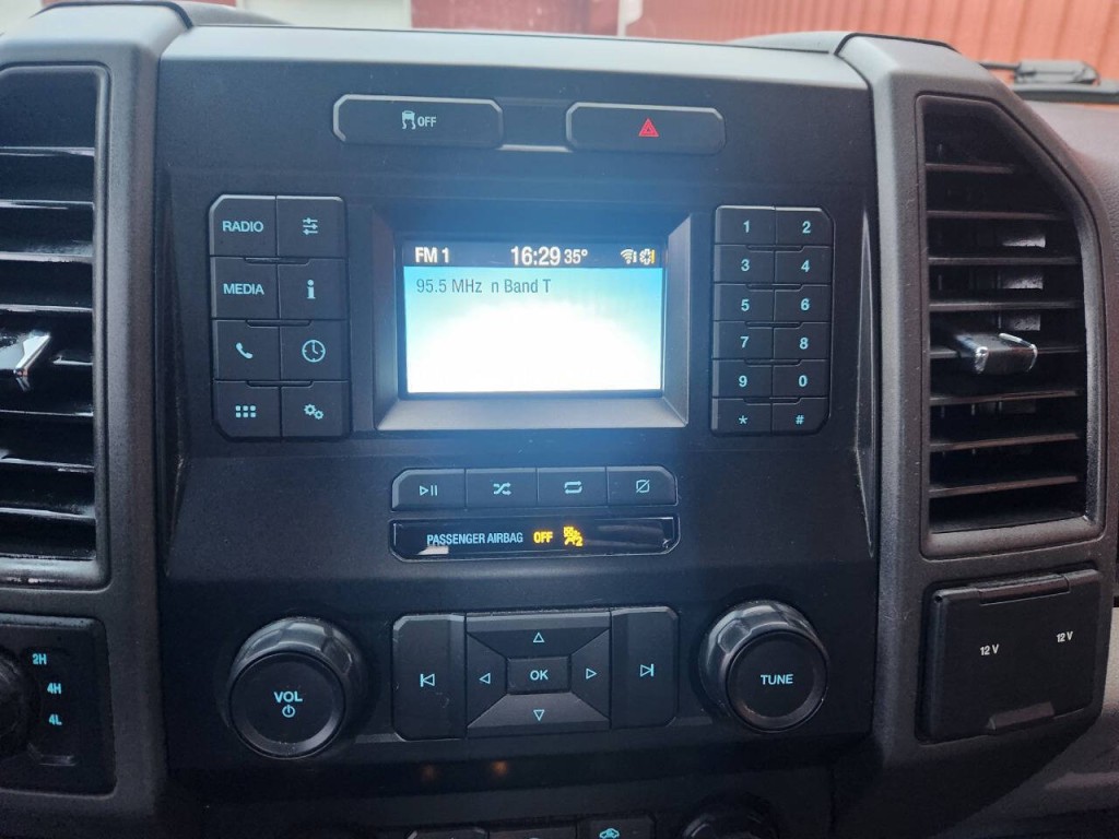 2022 Ford F-250 Image 24