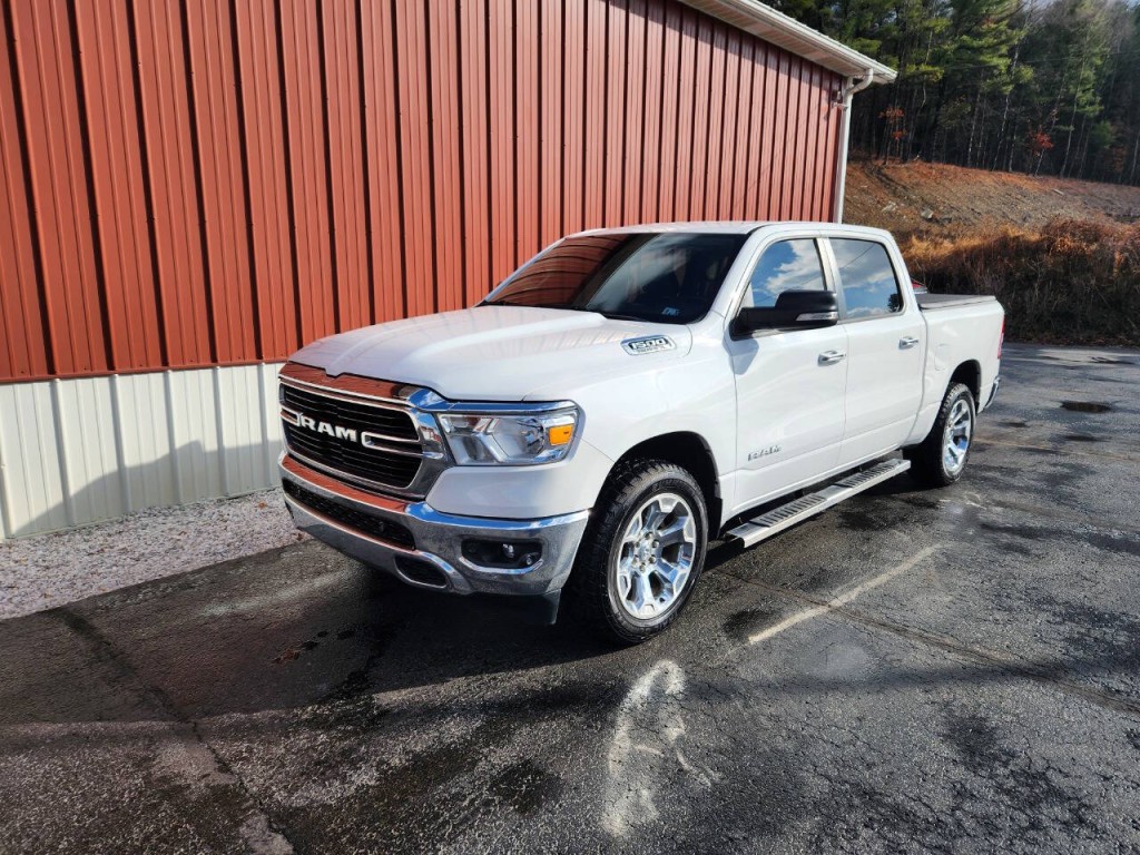 2020 RAM 1500 Image 3