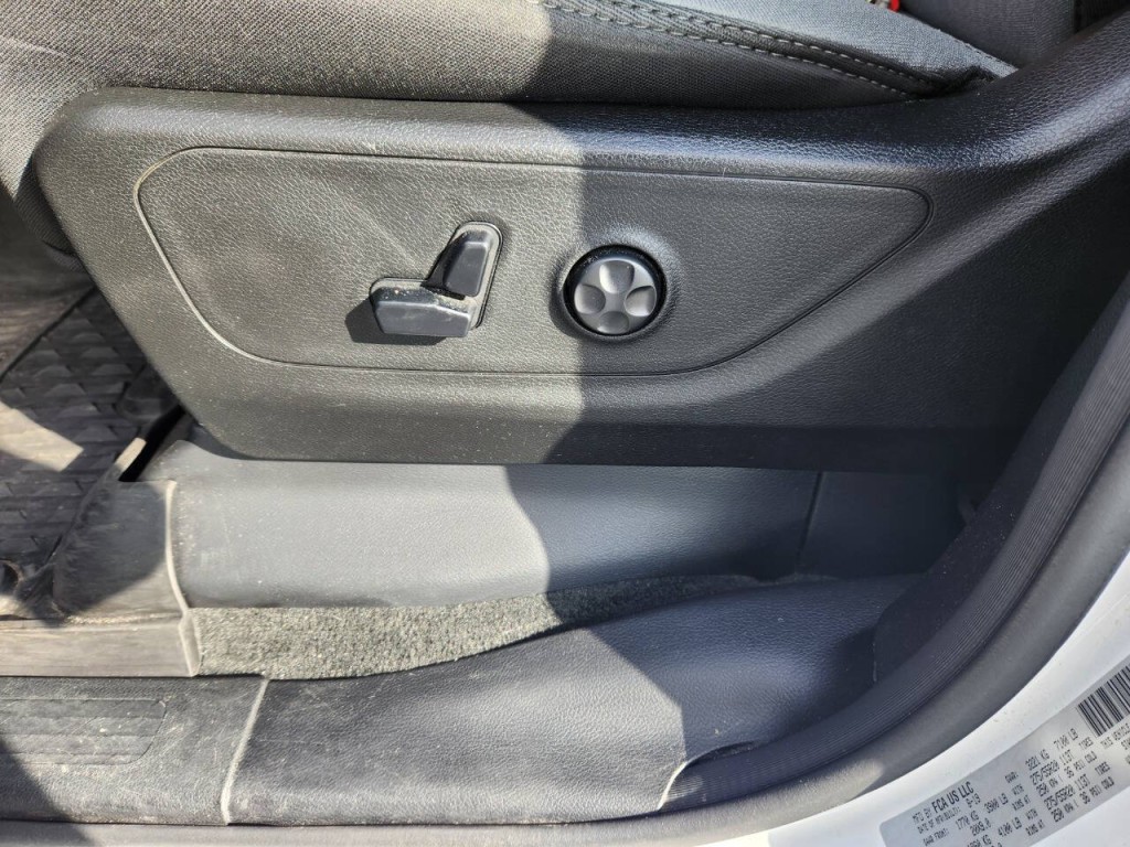 2020 RAM 1500 Image 17