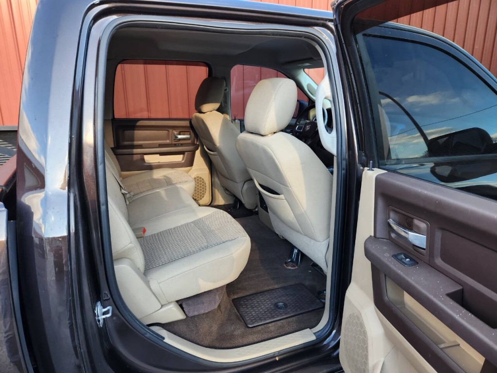 2011 RAM 1500 Image 15