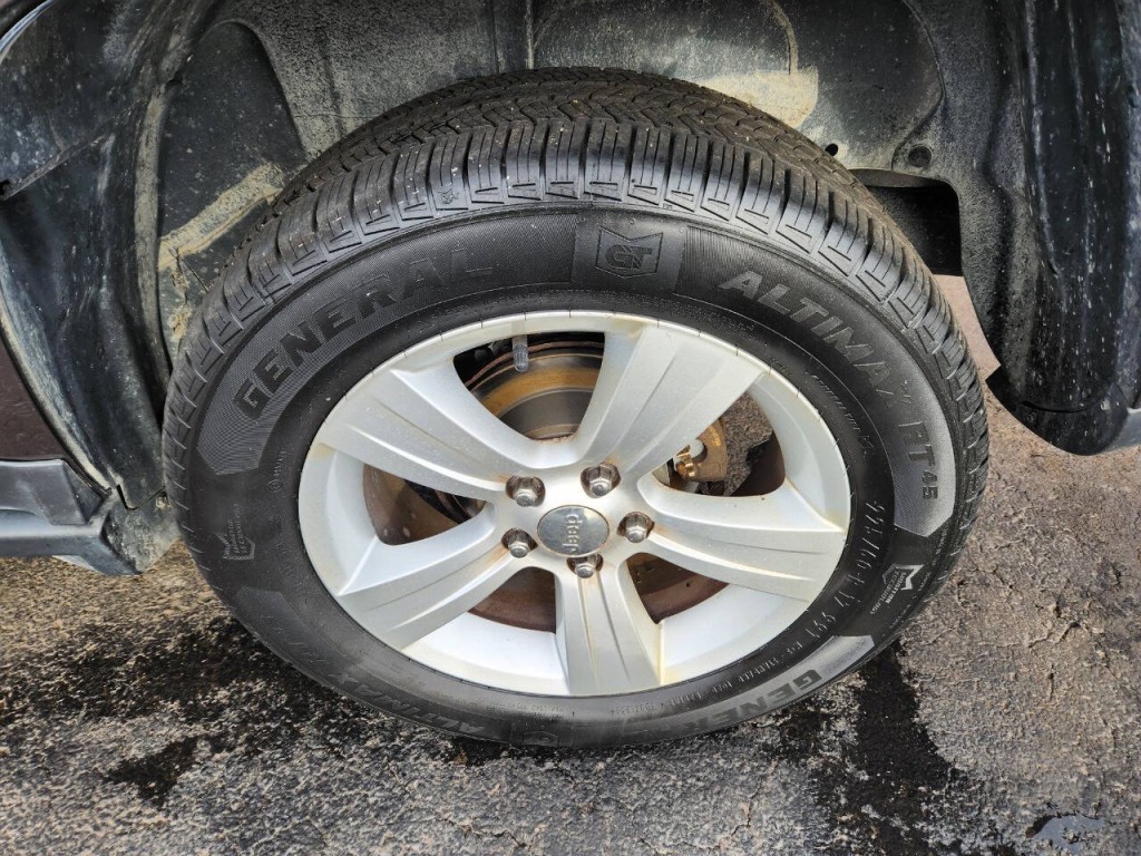 2015 Jeep Compass Image 5