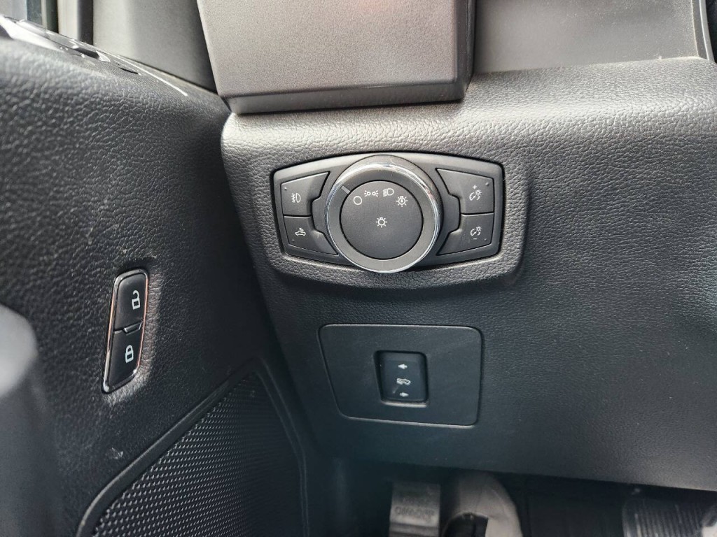 2016 Ford F-150 Image 23