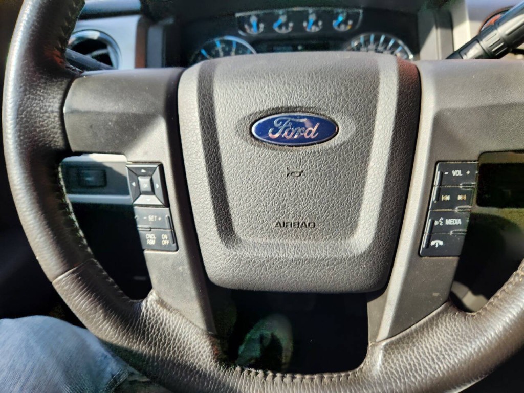 2014 Ford F-150 Image 18