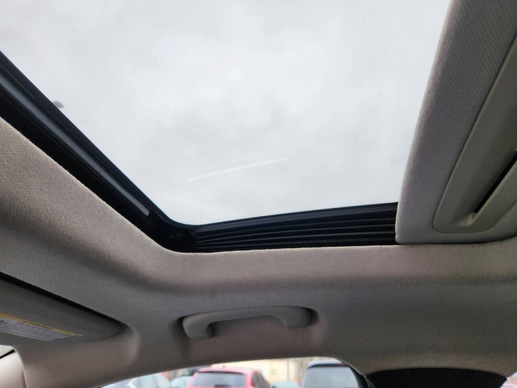 2017 Chevrolet Cruze Image 25