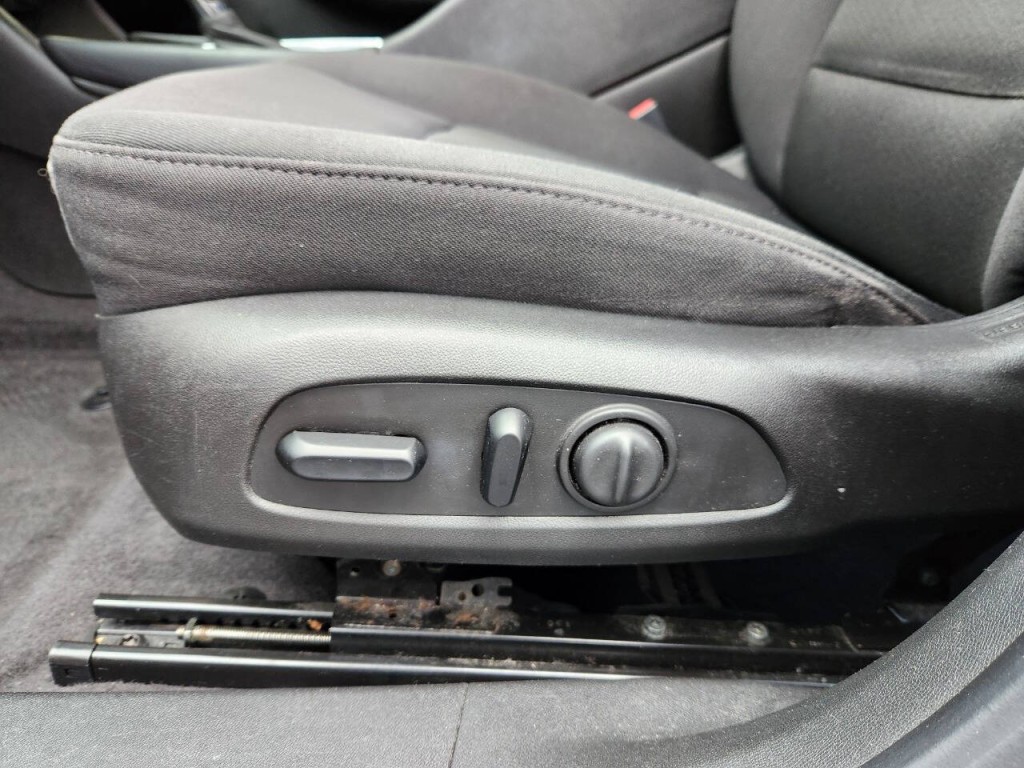 2017 Chevrolet Malibu Image 17